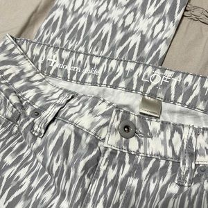 Loft, modern ankle skinny pant, grey and white pattern